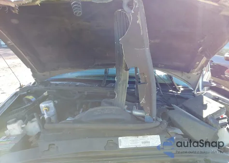 1998 GMC Sonoma Sl z USA, uszkodzony, nr VIN 1GTCS14X9W8527405